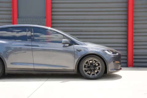 More photos of 2023 Tesla Model X Standard Range at Gravity Autos Hollywood, FL