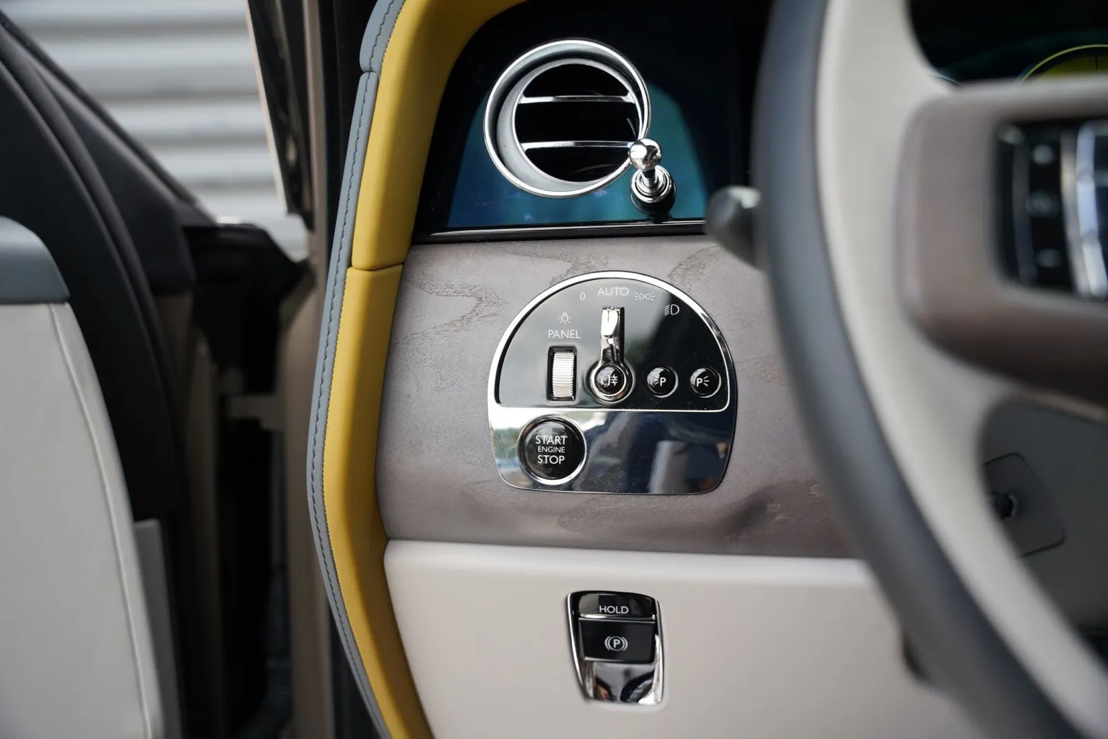 2025 Rolls-Royce Cullinan Base - Photo 59