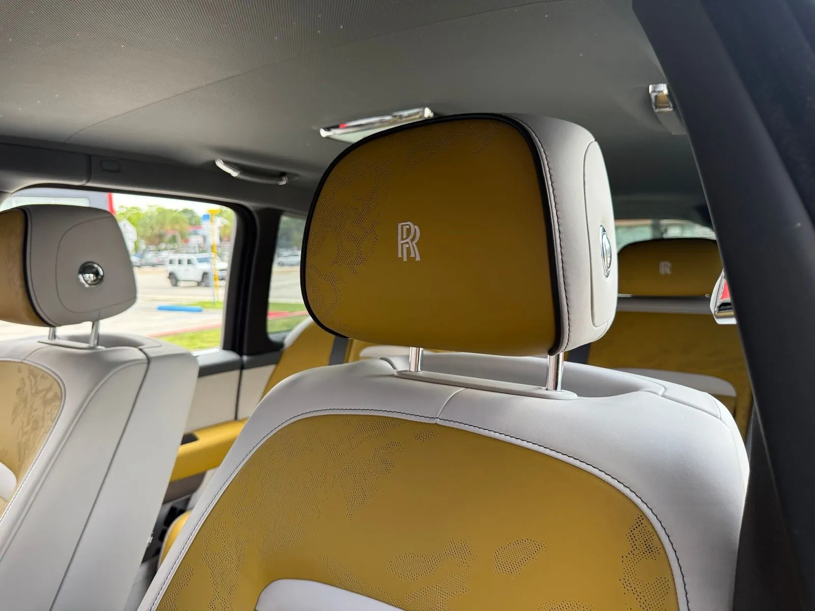 2025 Rolls-Royce Cullinan Base - Photo 57