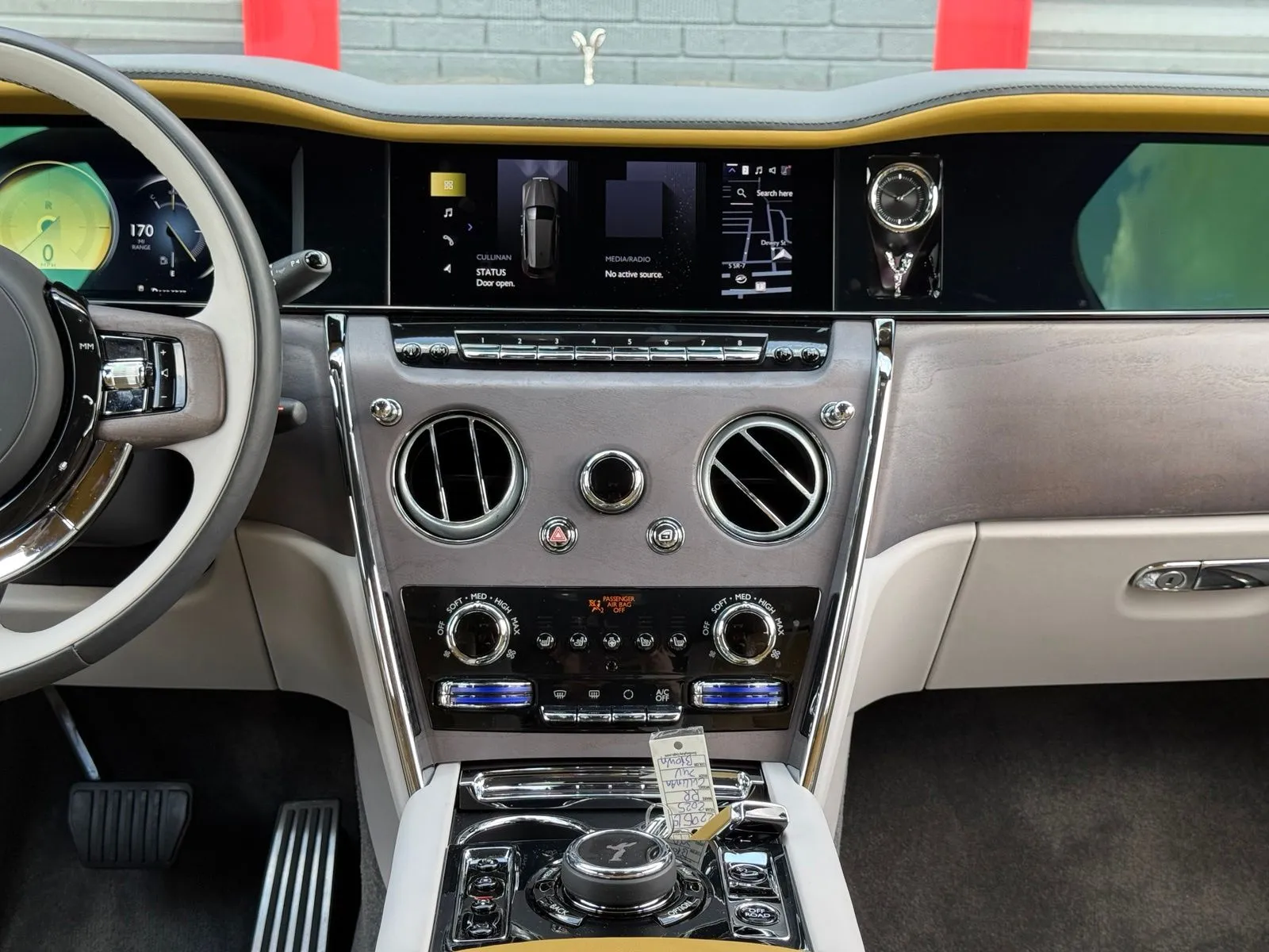 2025 Rolls-Royce Cullinan Base - Photo 40