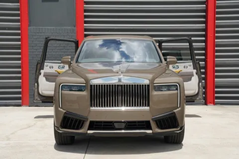 More photos of 2025 Rolls-Royce Cullinan at Gravity Autos Hollywood, FL