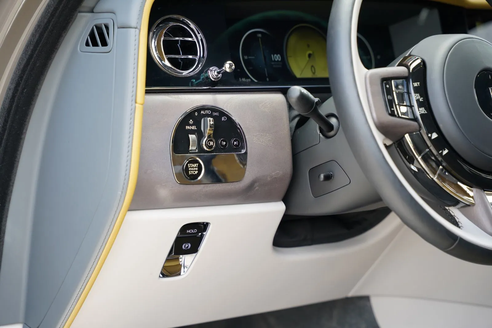 2025 Rolls-Royce Cullinan Base - Photo 22