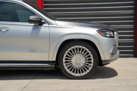 More photos of 2021 Mercedes-Benz GLS Maybach GLS 600 at Gravity Autos Hollywood, FL