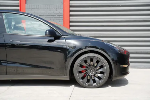 More photos of 2023 Tesla Model Y Performance at Gravity Autos Hollywood, FL