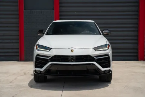 More photos of 2022 Lamborghini Urus at Gravity Autos Hollywood, FL