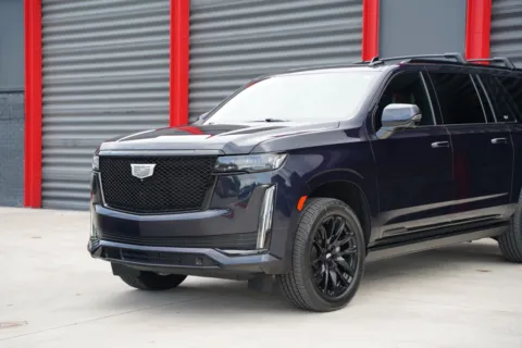 Photos of 2023 Cadillac Escalade ESV Sport Platinum for sale in Hollywood, FL at Gravity Autos Hollywood