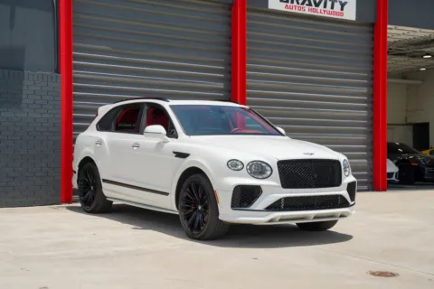 Photos of 2022 Bentley Bentayga Speed for sale in Hollywood, FL at Gravity Autos Hollywood
