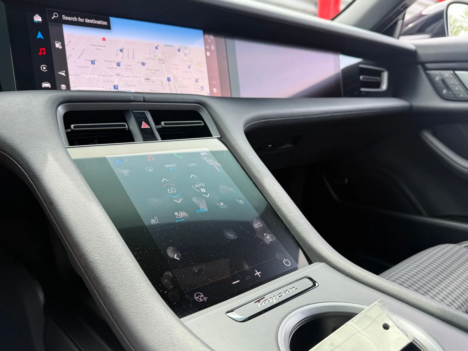 2025 Porsche Taycan Base - Photo 31