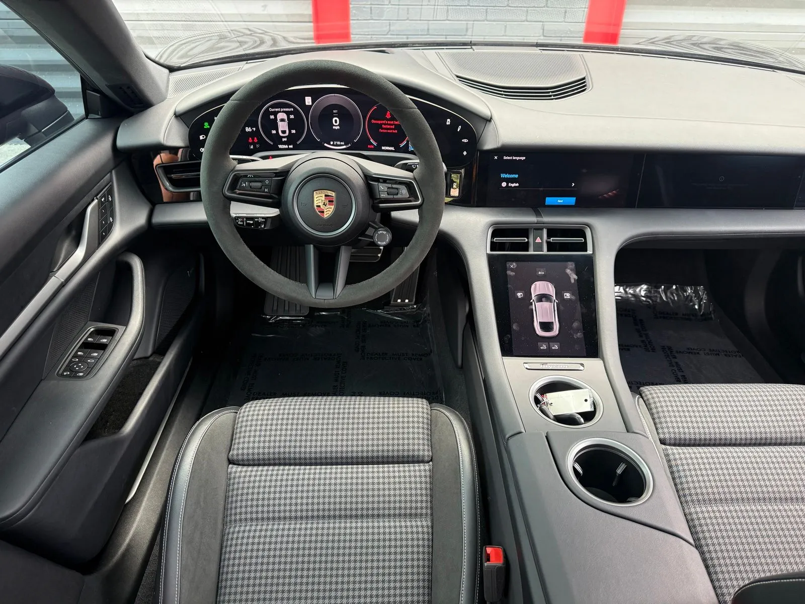 2025 Porsche Taycan Base - Photo 33