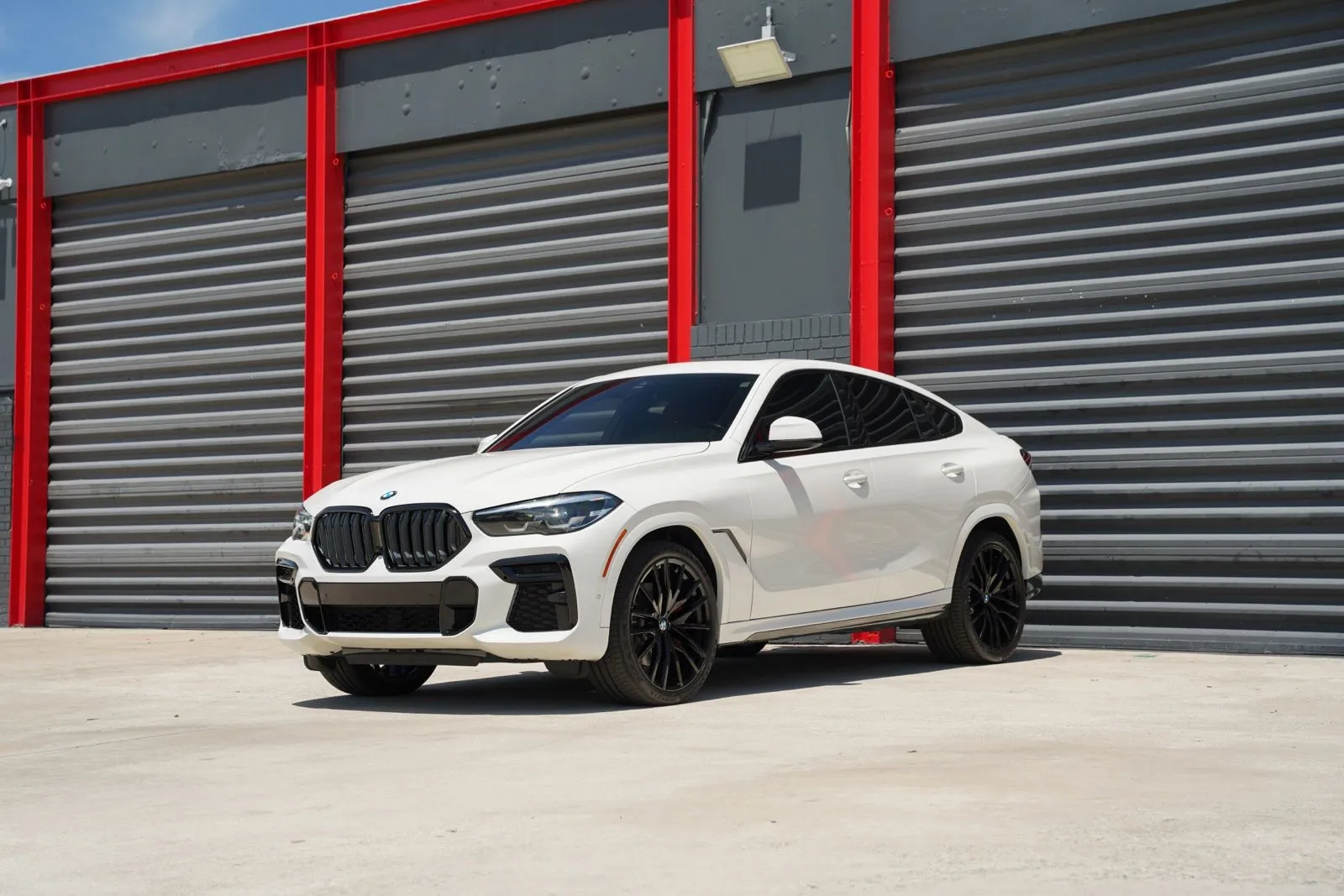 White 2023 BMW X6 xDrive40i for sale in Hollywood, FL