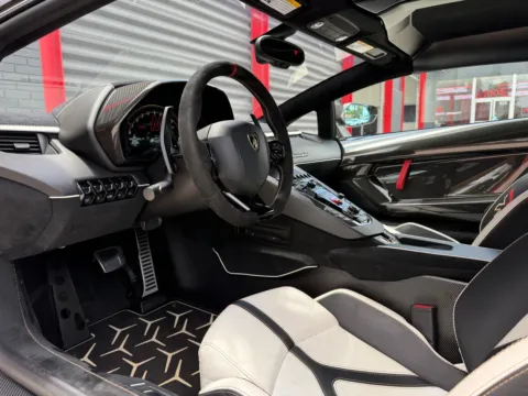 Photos of 2020 Lamborghini Aventador SVJ for sale in Hollywood, FL at Gravity Autos Hollywood