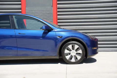 Another view of 2023 Tesla Model Y Standard Range for sale in Hollywood, FL at Gravity Autos Hollywood