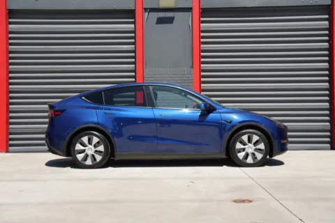 More photos of 2023 Tesla Model Y Standard Range at Gravity Autos Hollywood, FL
