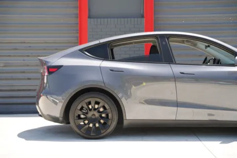 More photos of 2023 Tesla Model Y Standard Range at Gravity Autos Hollywood, FL