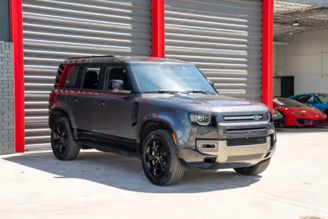 Photos of 2022 Land Rover Defender 110 X-Dynamic SE for sale in Hollywood, FL at Gravity Autos Hollywood
