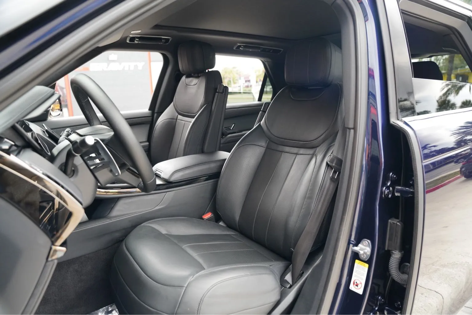 2023 Land Rover Range Rover Sport SE Dynamic - Photo 11