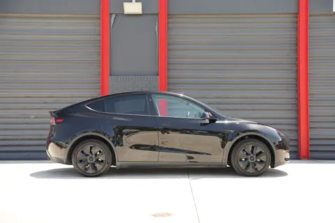 More photos of 2024 Tesla Model Y Standard Range at Gravity Autos Hollywood, FL