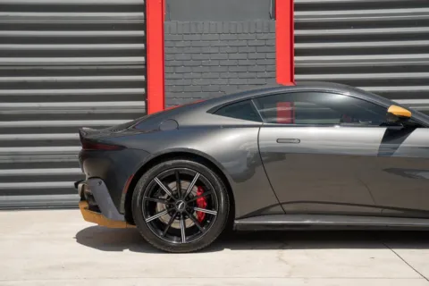 More photos of 2019 Aston Martin Vantage at Gravity Autos Hollywood, FL