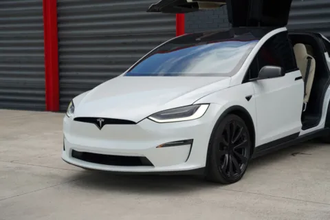 Photos of 2023 Tesla Model X for sale in Hollywood, FL at Gravity Autos Hollywood