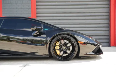 More photos of 2016 Lamborghini Huracan LP610-4 at Gravity Autos Hollywood, FL