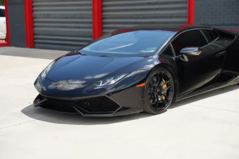 Photos of 2016 Lamborghini Huracan LP610-4 for sale in Hollywood, FL at Gravity Autos Hollywood