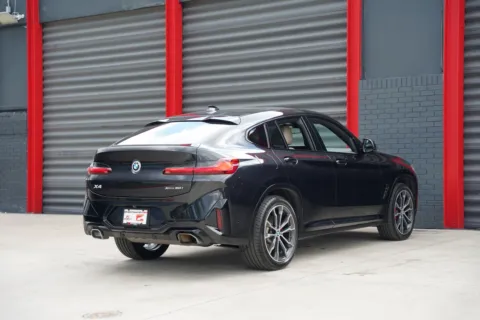 More photos of 2022 BMW X4 xDrive30i at Gravity Autos Hollywood, FL