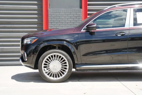 More photos of 2024 Mercedes-Benz GLS Maybach GLS 600 at Gravity Autos Hollywood, FL
