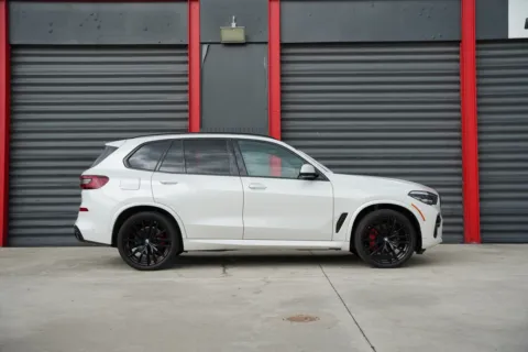 More photos of 2022 BMW X5 sDrive40i at Gravity Autos Hollywood, FL