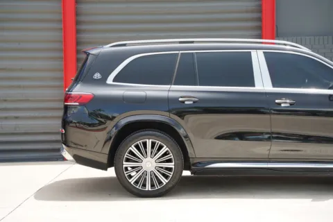 More photos of 2023 Mercedes-Benz GLS Maybach GLS 600 at Gravity Autos Hollywood, FL
