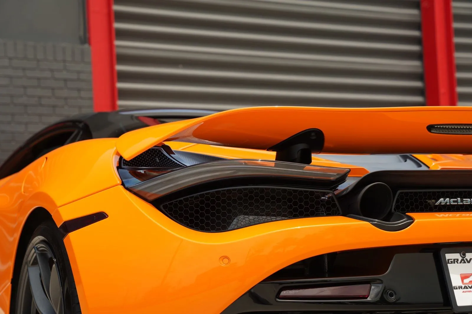 2022 McLaren 720S Performance - Photo 10