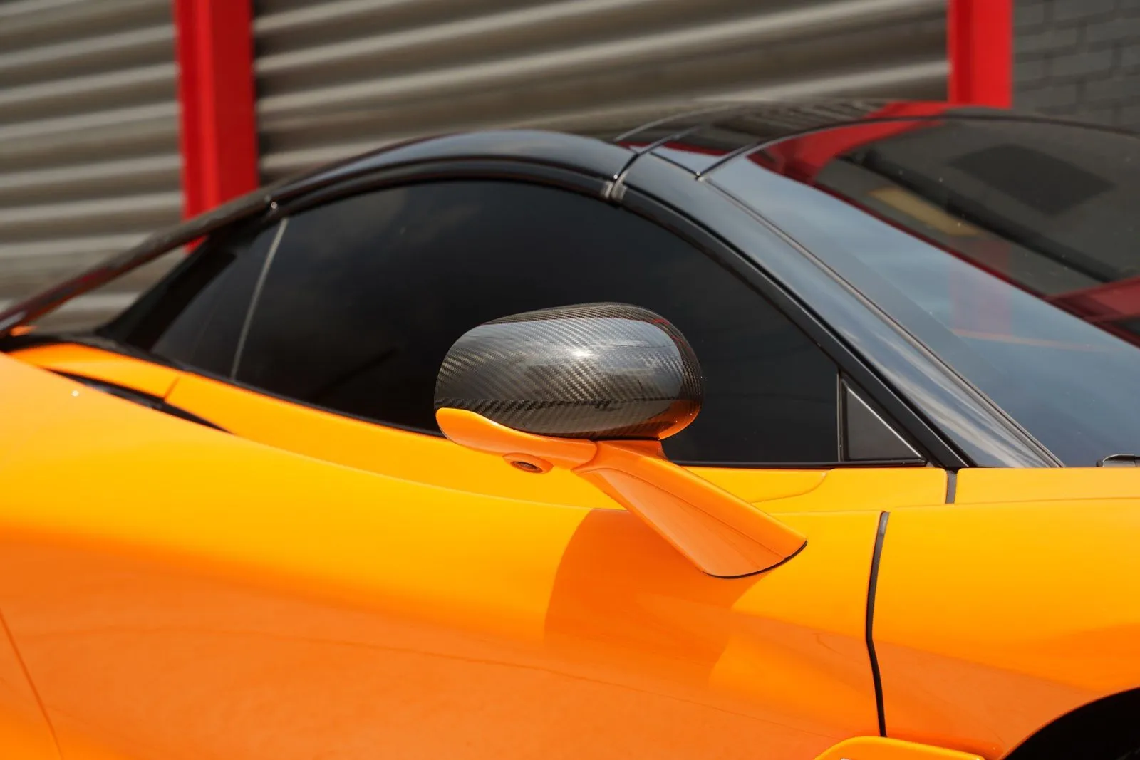 2022 McLaren 720S Performance - Photo 17