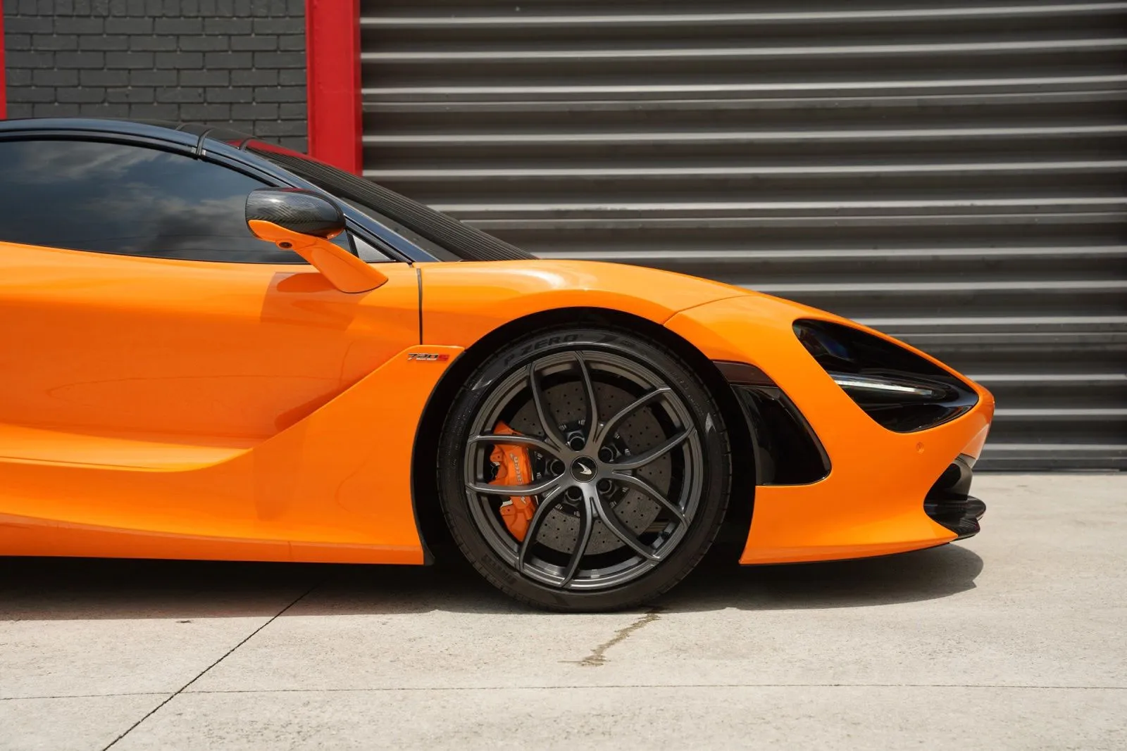 2022 McLaren 720S Performance - Photo 18