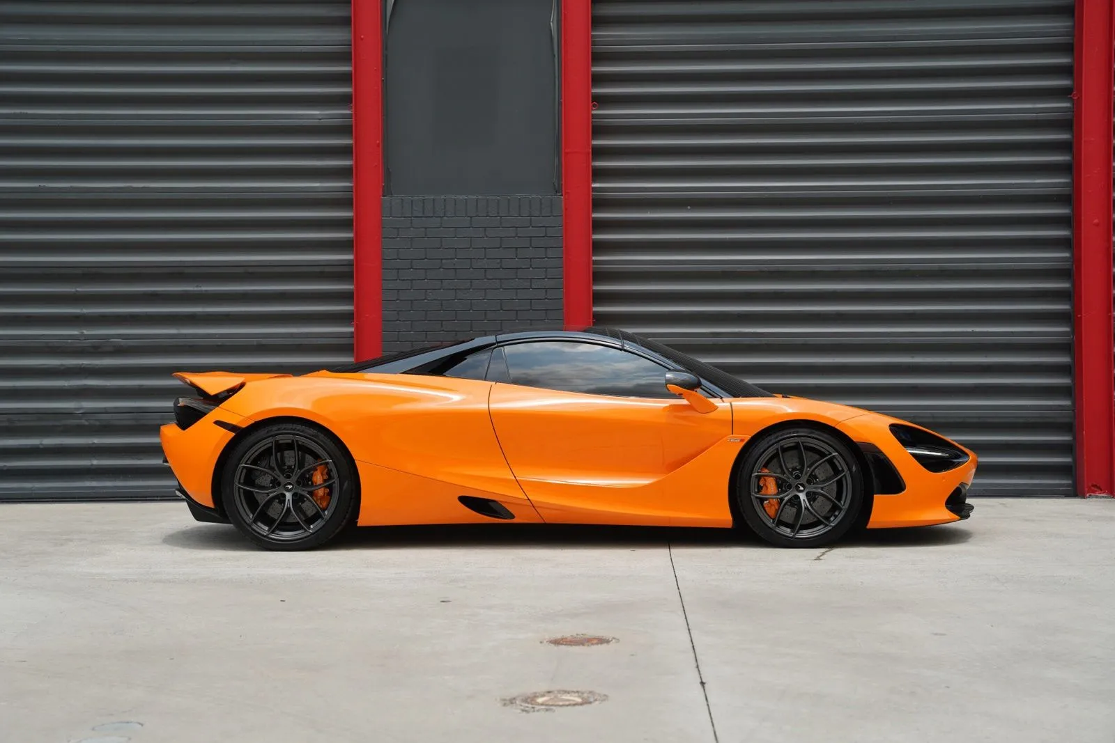 2022 McLaren 720S Performance - Photo 20