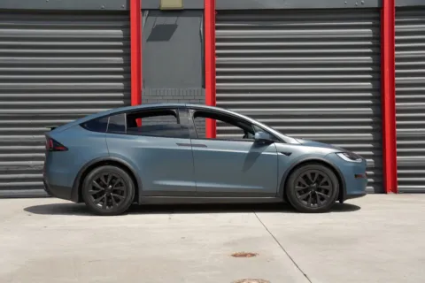 More photos of 2023 Tesla Model X Standard Range at Gravity Autos Hollywood, FL