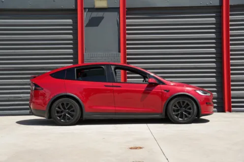 More photos of 2022 Tesla Model X at Gravity Autos Hollywood, FL