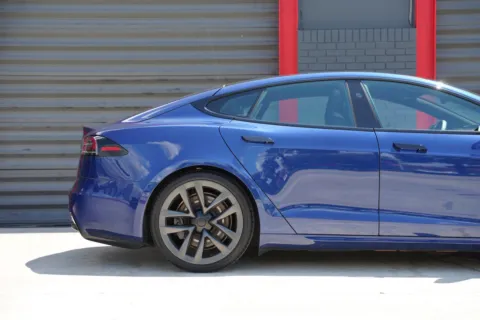 Another view of 2025 Tesla Model S for sale in Hollywood, FL at Gravity Autos Hollywood