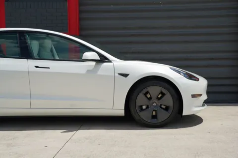 Photos of 2023 Tesla Model 3 for sale in Hollywood, FL at Gravity Autos Hollywood