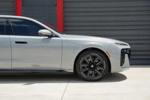More photos of 2024 BMW i7 eDrive50 at Gravity Autos Hollywood, FL
