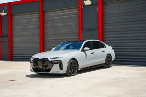 Gray 2024 BMW i7 eDrive50 for sale in Hollywood, FL