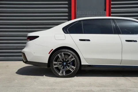 Photos of 2023 BMW i7 xDrive60 for sale in Hollywood, FL at Gravity Autos Hollywood