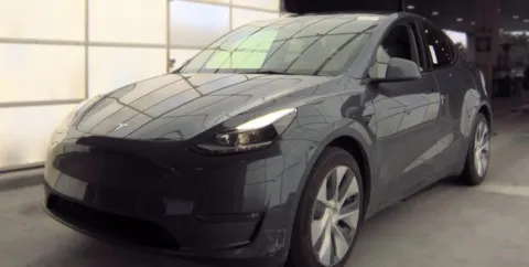 Silver 2023 Tesla Model Y Long Range for sale in Hollywood, FL