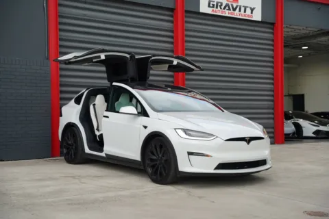 Another view of 2023 Tesla Model X Standard Range for sale in Hollywood, FL at Gravity Autos Hollywood