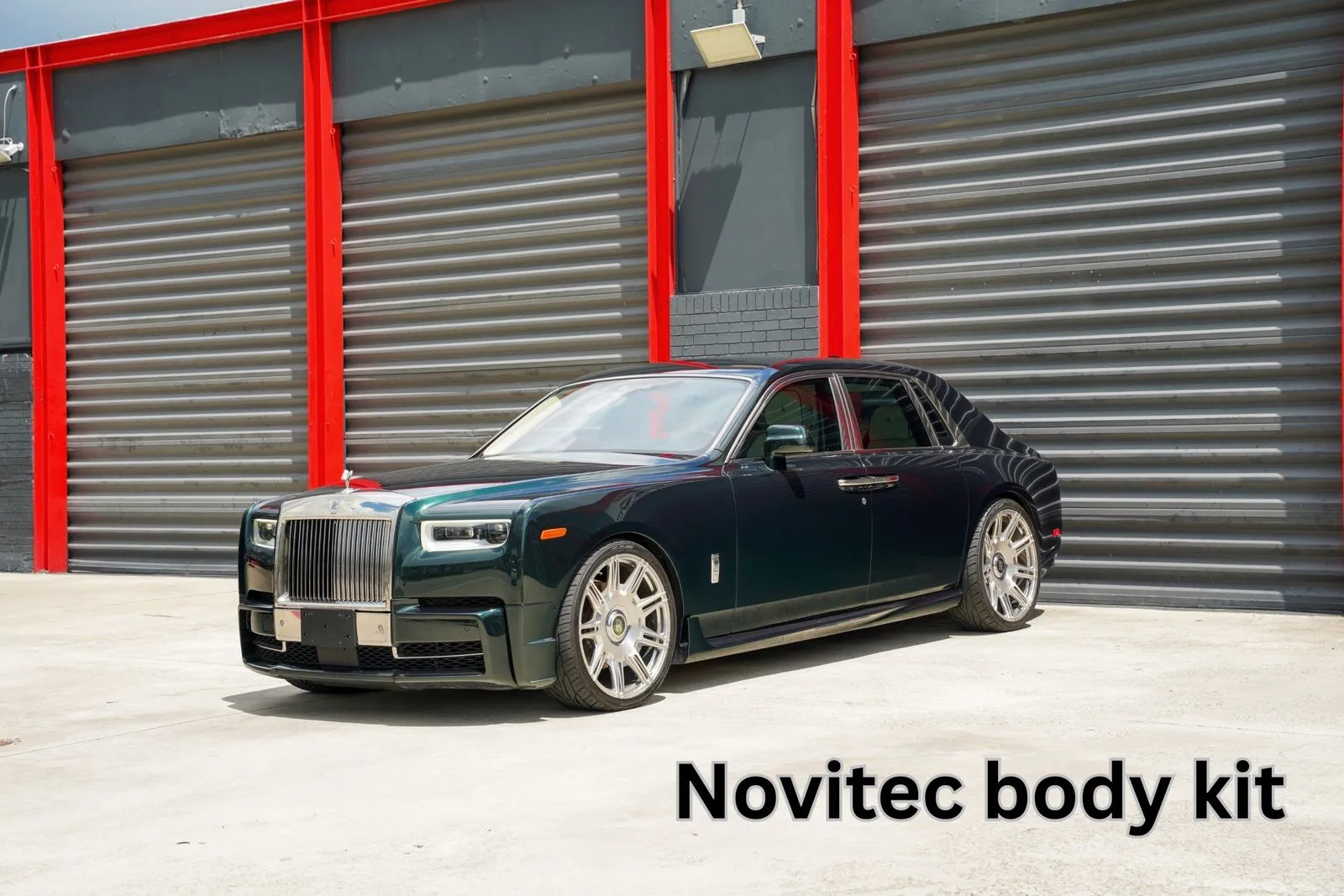 2022 Rolls-Royce Phantom