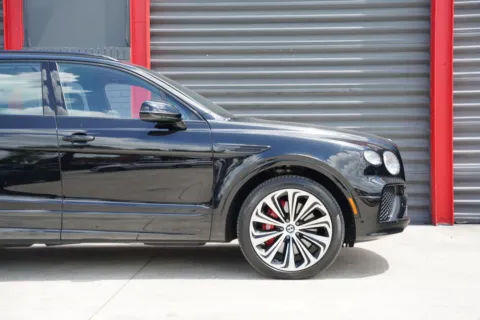 More photos of 2023 Bentley Bentayga S at Gravity Autos Hollywood, FL