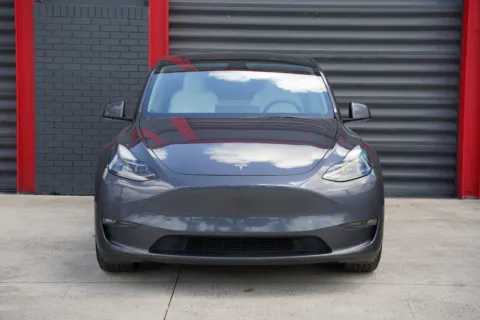 Photos of 2023 Tesla Model Y Performance for sale in Hollywood, FL at Gravity Autos Hollywood