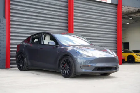 More photos of 2023 Tesla Model Y Performance at Gravity Autos Hollywood, FL