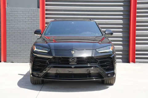 Another view of 2022 Lamborghini Urus for sale in Hollywood, FL at Gravity Autos Hollywood