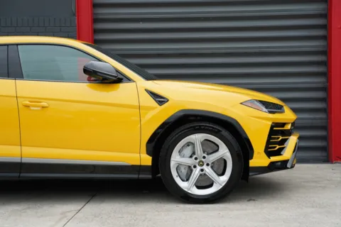 More photos of 2021 Lamborghini Urus at Gravity Autos Hollywood, FL