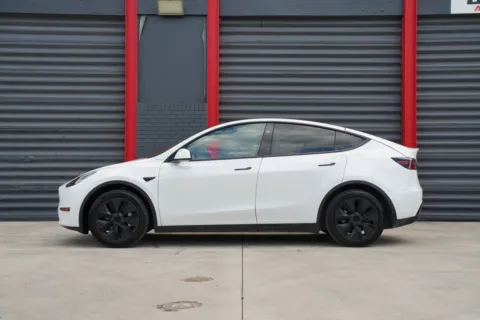 More photos of 2024 Tesla Model Y Long Range at Gravity Autos Hollywood, FL