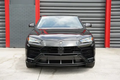 Another view of 2019 Lamborghini Urus for sale in Hollywood, FL at Gravity Autos Hollywood